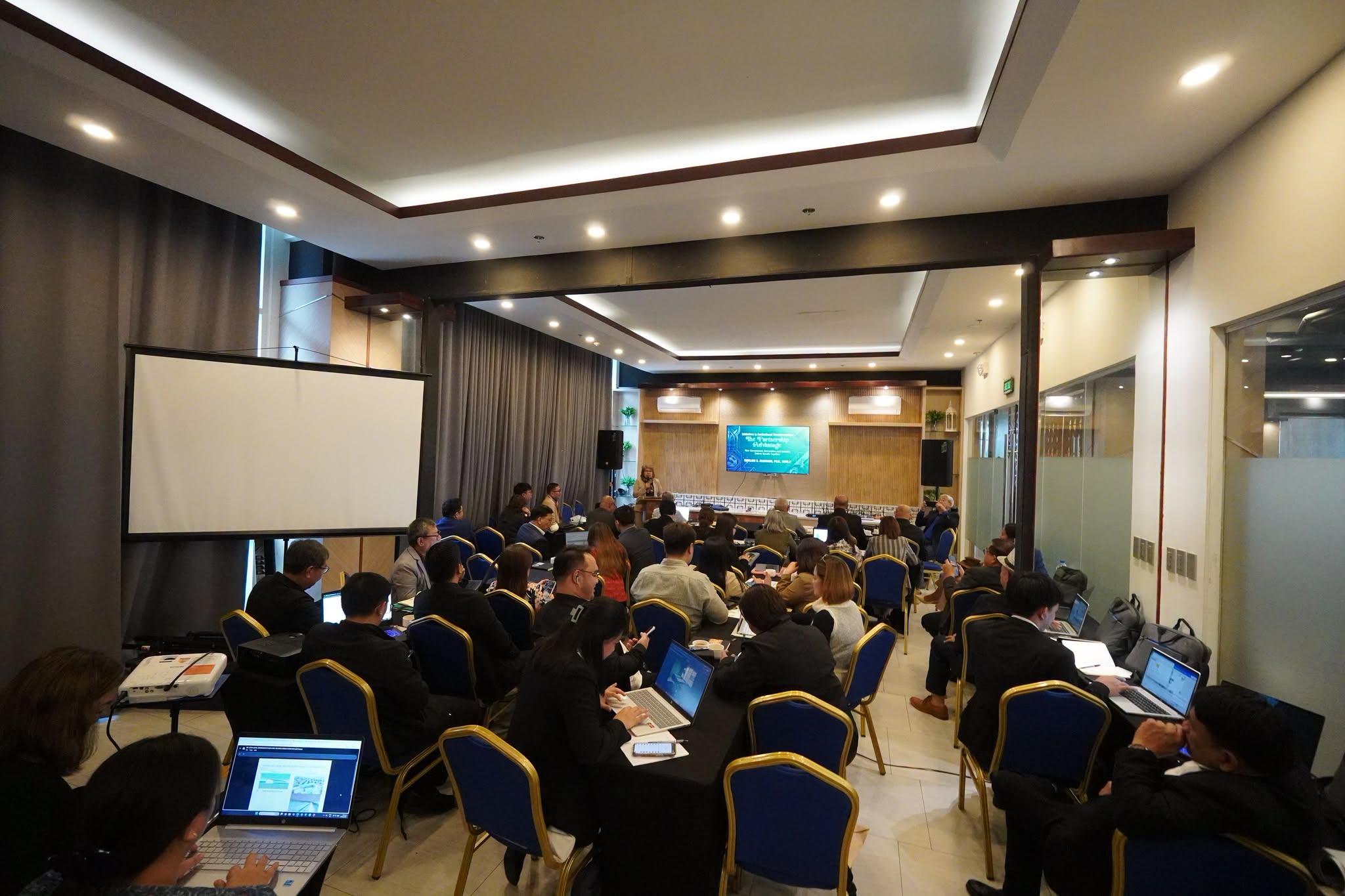 MID-YEAR-STRATPLAN-DAY2-PHOTOSET photo 12